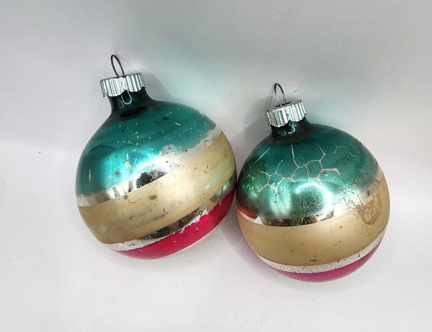 Antique Vintage Pair of Patriotic Shiny Brites Christmas Ornaments ~1950s